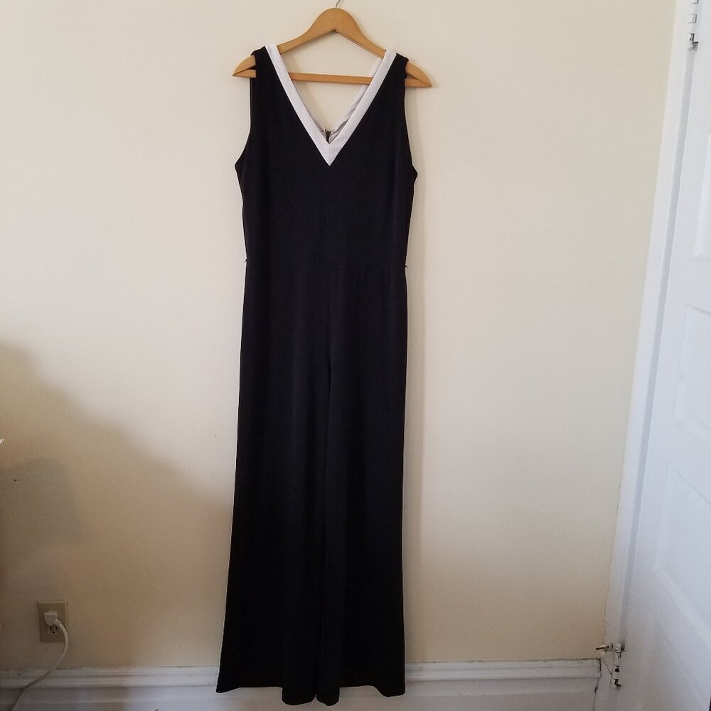 Lauren Ralph Lauren jumpsuit pantsuit black and white wide leg flowy Size L